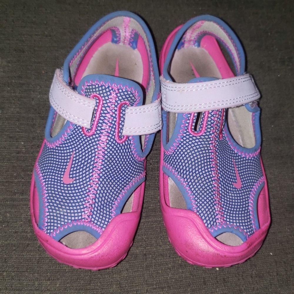 Nike sandals
